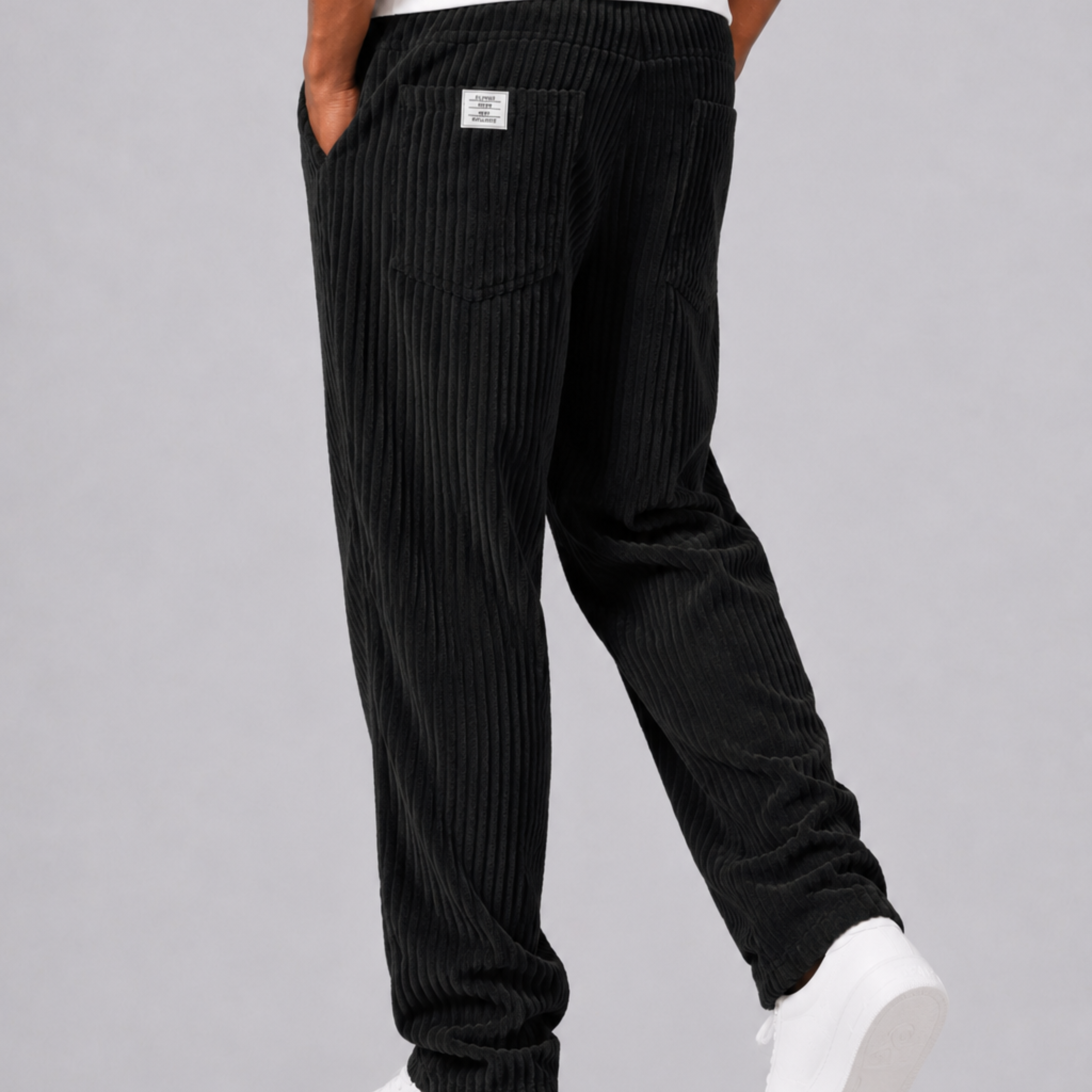 Pantaloni In Velluto A Coste Con Vita Elasticizzata