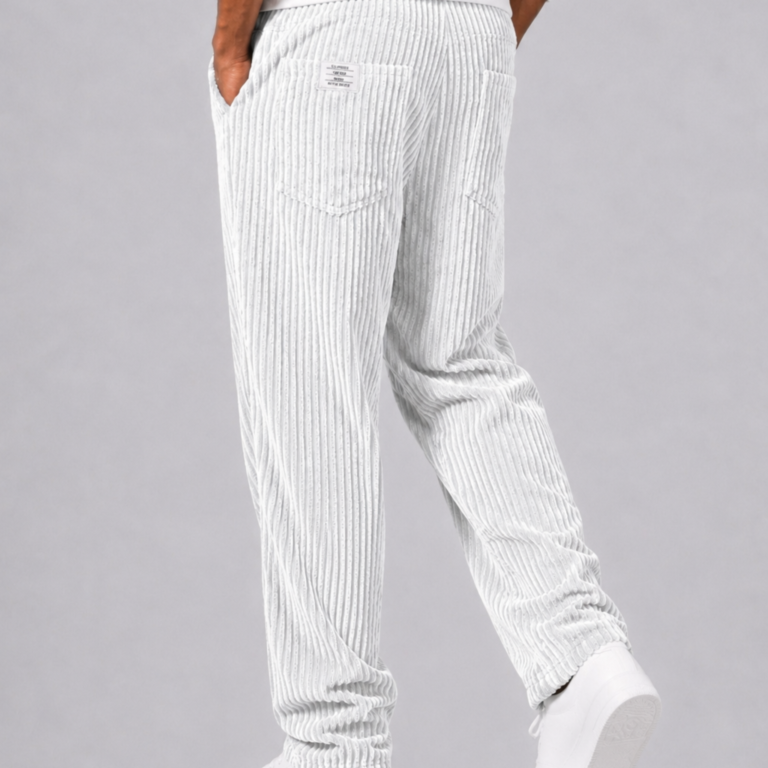 Pantaloni In Velluto A Coste Con Vita Elasticizzata