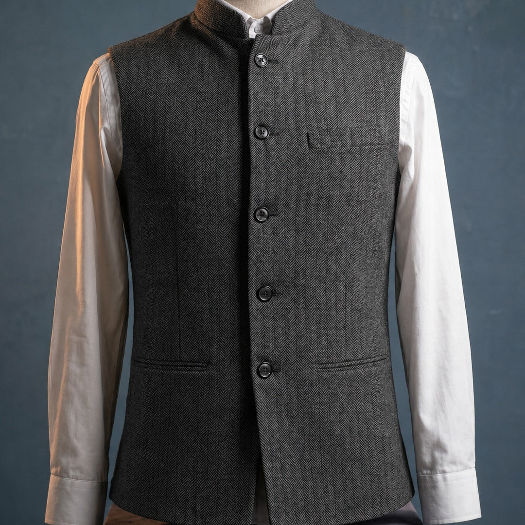 Gilet Con Colletto Coreano E Chiusura A Quattro Bottoni