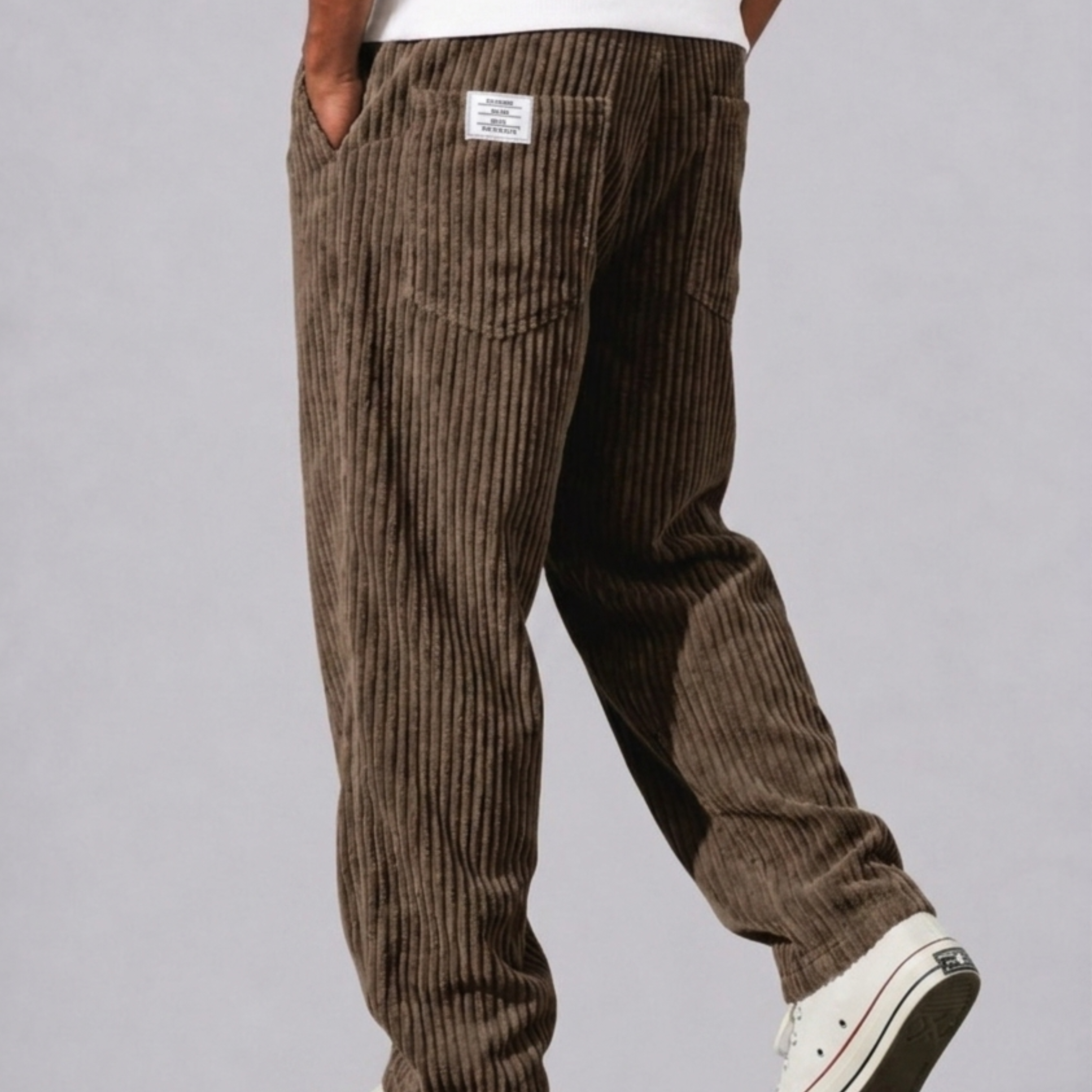 Pantaloni In Velluto A Coste Con Vita Elasticizzata