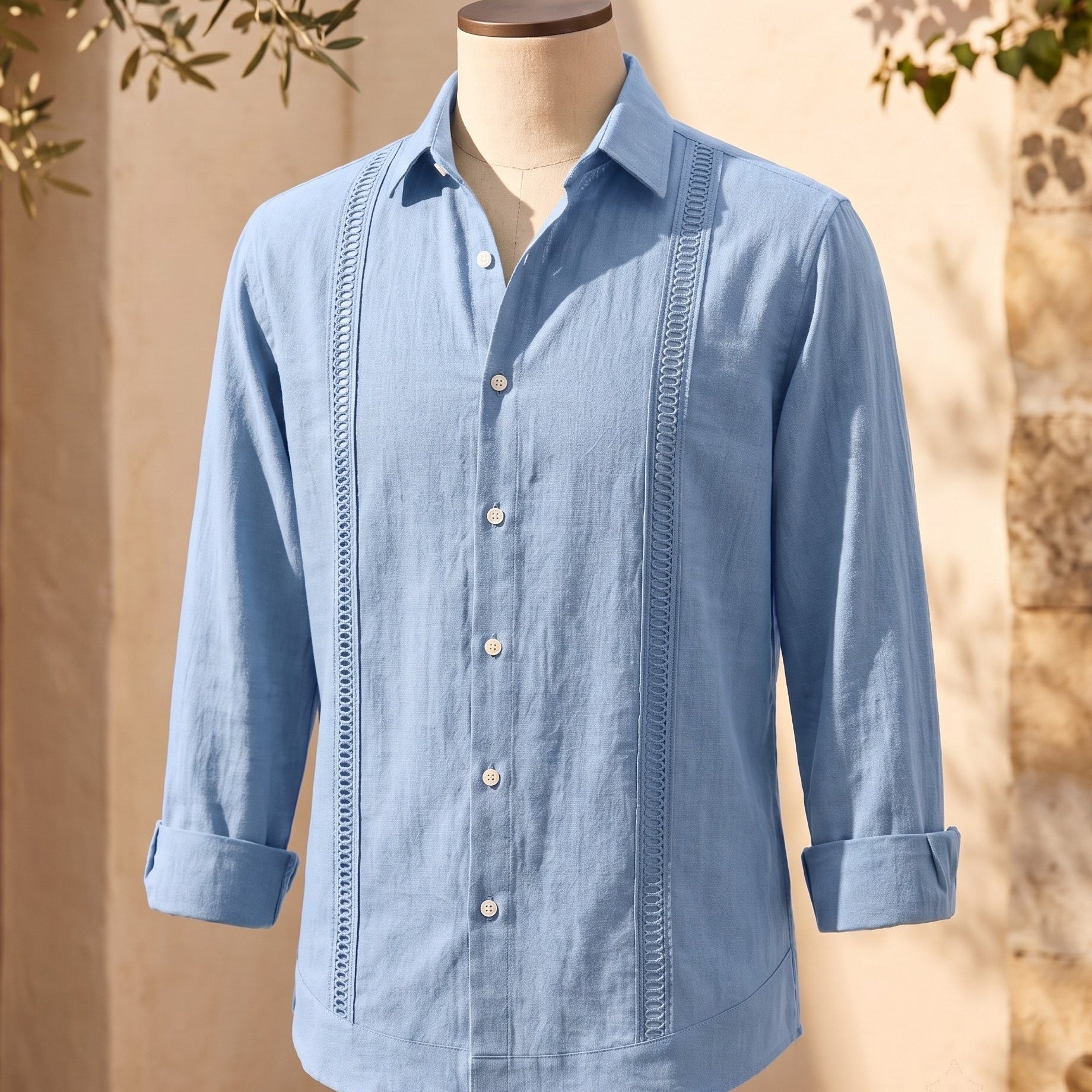 Camicia Con Ricami Verticali E Maniche Corte